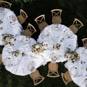 Location mobilier, table, chaise pour mariage et événements dans la manche en Normandie